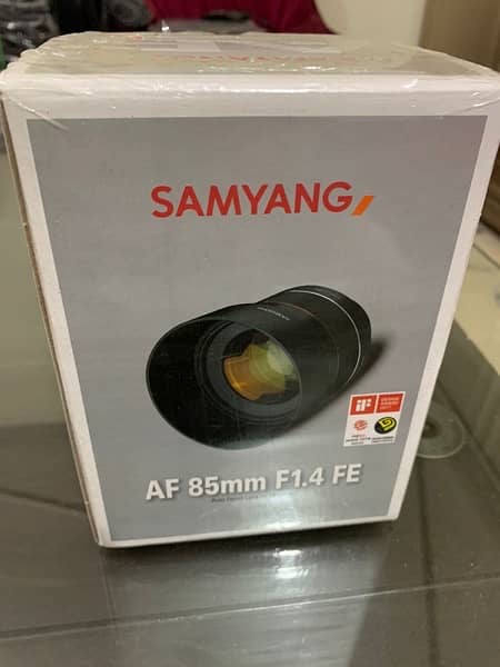 samyang 85 1.4  EF Lens for sony condition just box open 1  time used 4