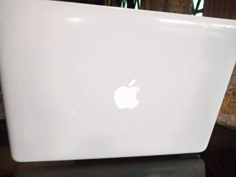 MacBook 2010 1