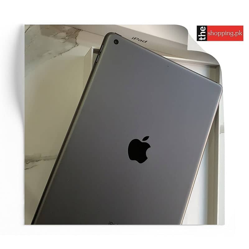 iPad 7 Gen 32Gb 2019 Model With Box and Charger 0