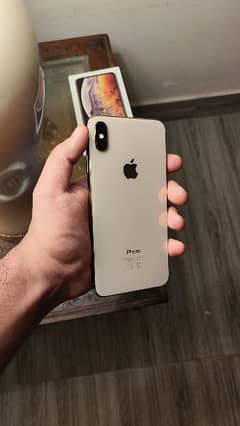 iPhone Xs Max 64gb Pta Approved With Box