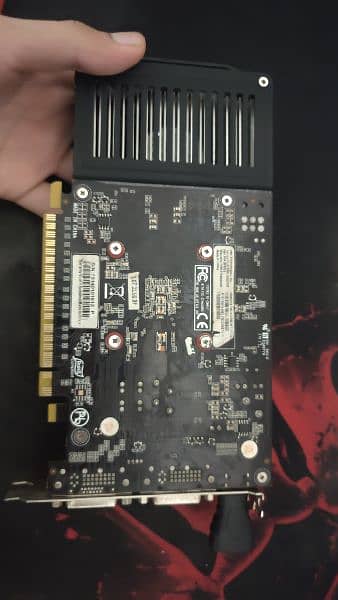 NVIDIA GTX GeForce 750 | Graphics Card | PC 3