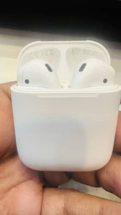 Apple airpods 2nd Generation