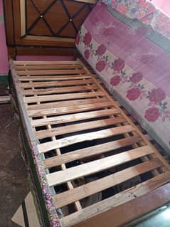 Double Bed in very Lush Condition Cheap price