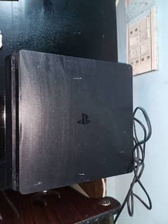 new ps 4 new condition online with 2 controlers qnd gta 5 premium edit