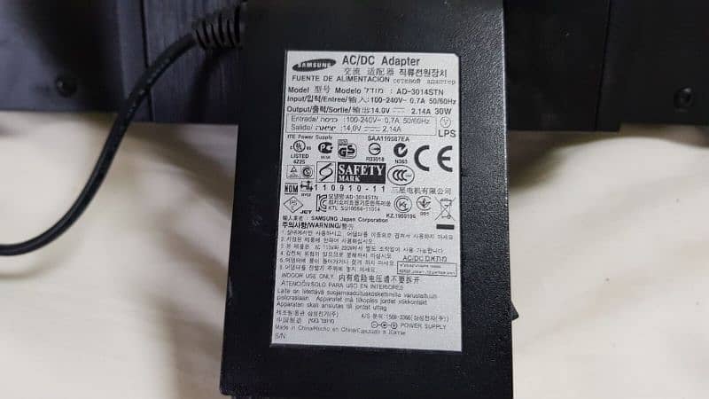 Hp Z400 gtx 550ti 192-bit 1gb Gddr 5
Samsung SyncMaster SA200 5