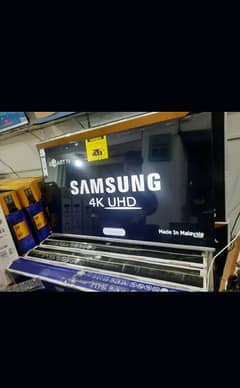 32" inch Samsung smart led tv with warranty O3O2O422344