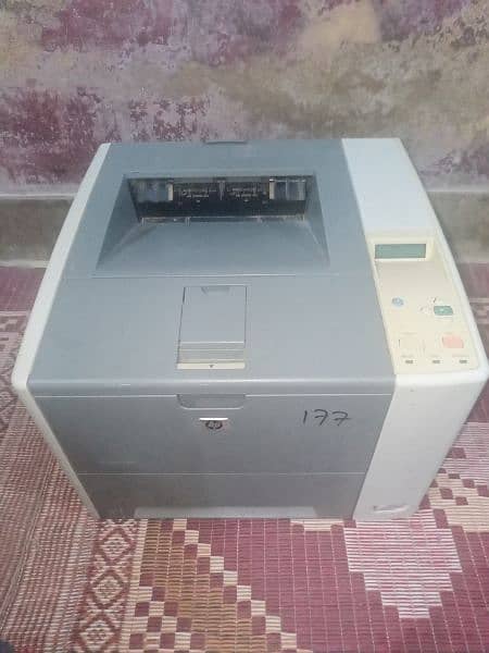 HP LaserJet P3005 Printer 4