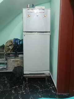 dawlance fridge in full cooling 0