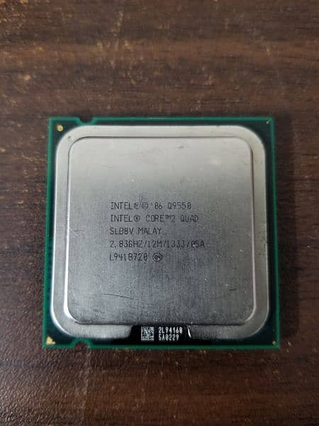Intel Core 2 Quad (Q9550) 0