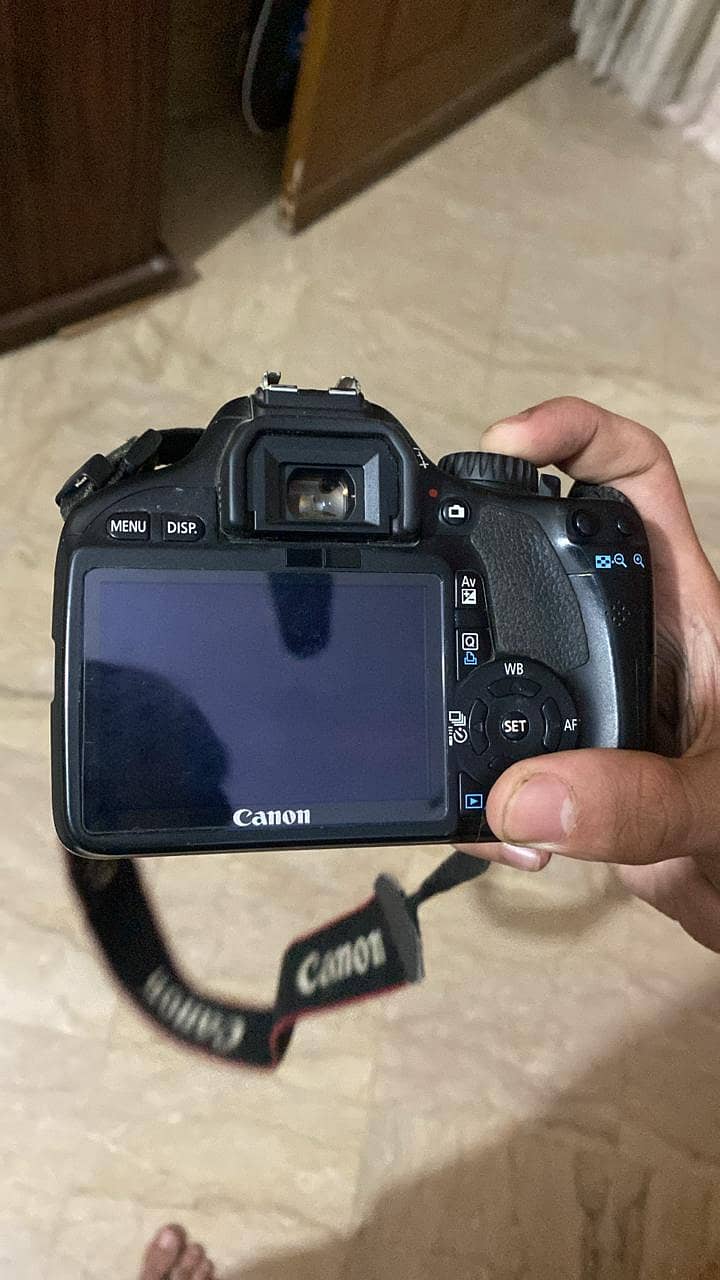 Canon 550d with 50mm 5