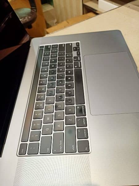 Apple MacBook Pro retina display M1 chip M2 M3 all models available 1