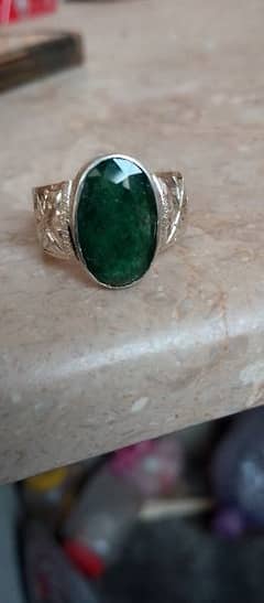 gemstone emerald natural beautiful colour ring