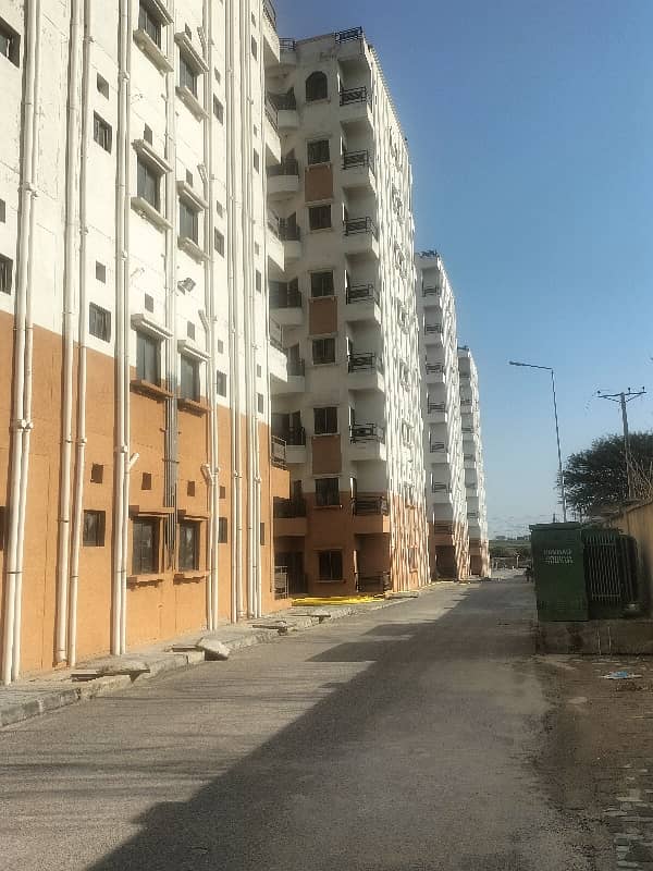 I 16 PHA 3bed Flat Available 2