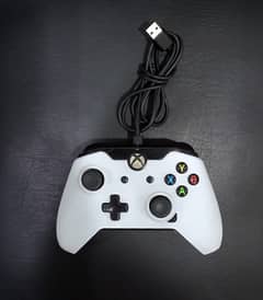 Wired Controller for Xbox One (PDP) 0