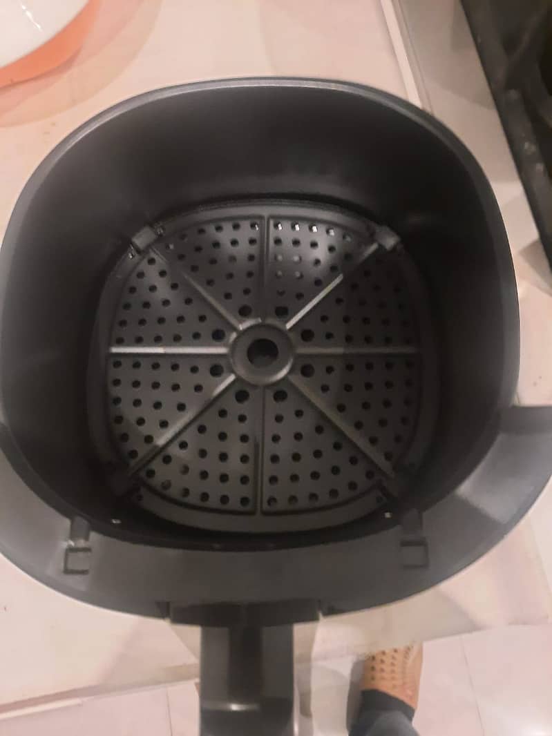 1250W only Brand New  AirFryer 5 L Capacity for Sale 2