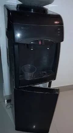 Orient Water Dispenser just like new. 3 in 1 Latest option wala hay