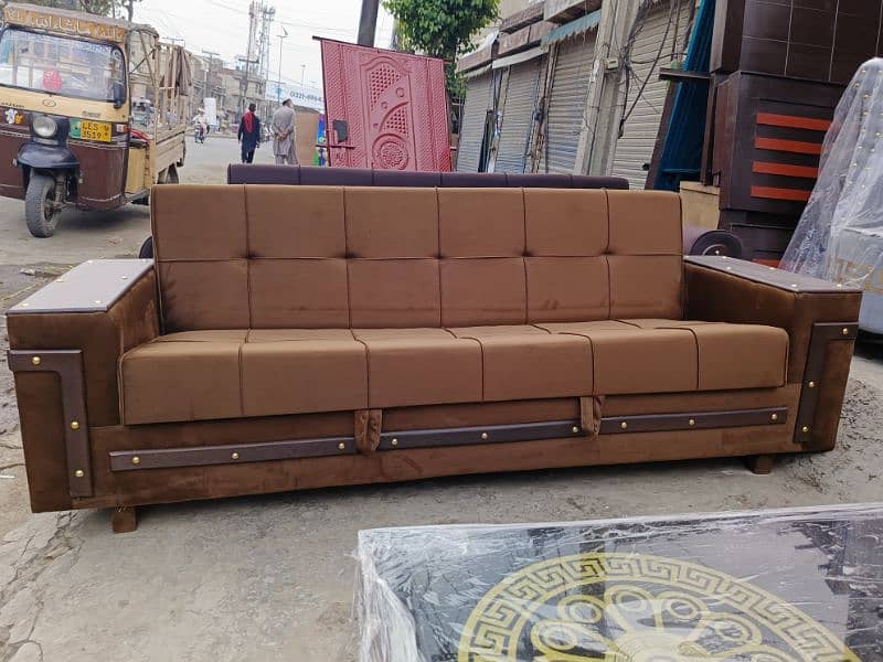 sofa Cumbed available different designs and different colors 0