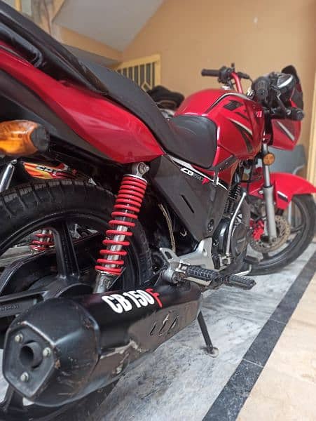 Honda 150 urgent sale All documents completed 1