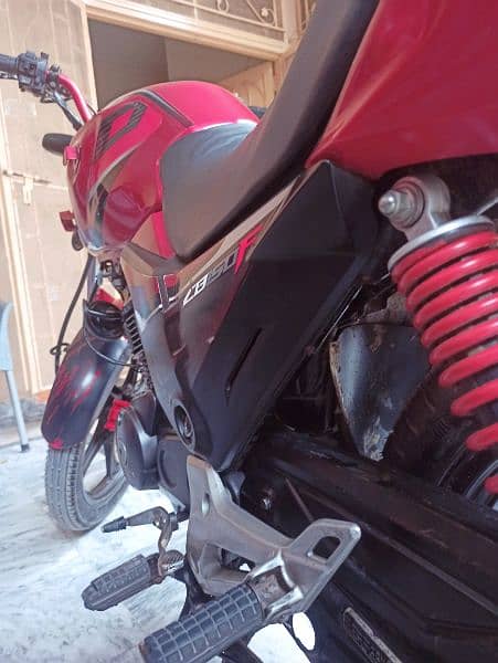 Honda 150 urgent sale All documents completed 3