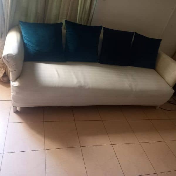 leather sofa 3 seater n 1 ,1 seater in good condition for sale 10