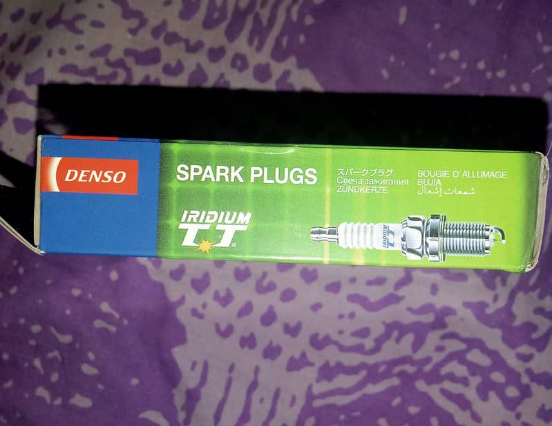 Denso original Irridium spark plugs 12