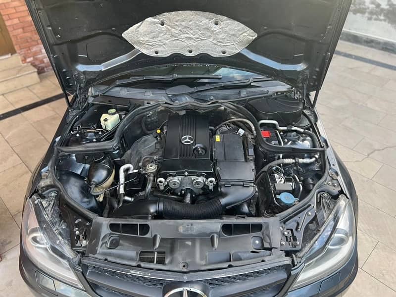 Mercedes Benz C180 2008 face uplifted 2014 11