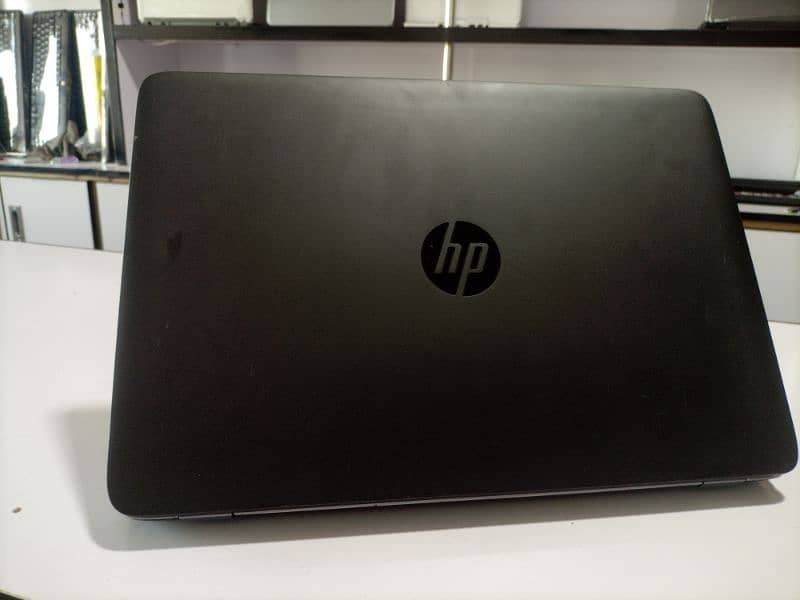 Laptop HP EliteBook 840 G2 , i5 5th gen, 8gb ram, 256ssd 4