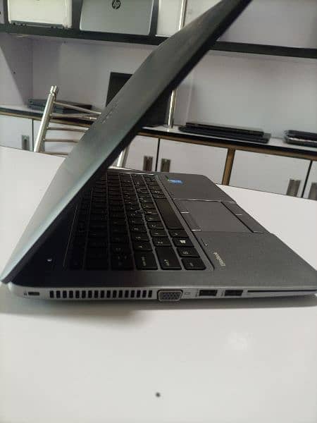 Laptop HP EliteBook 840 G2 , i5 5th gen, 8gb ram, 256ssd 6