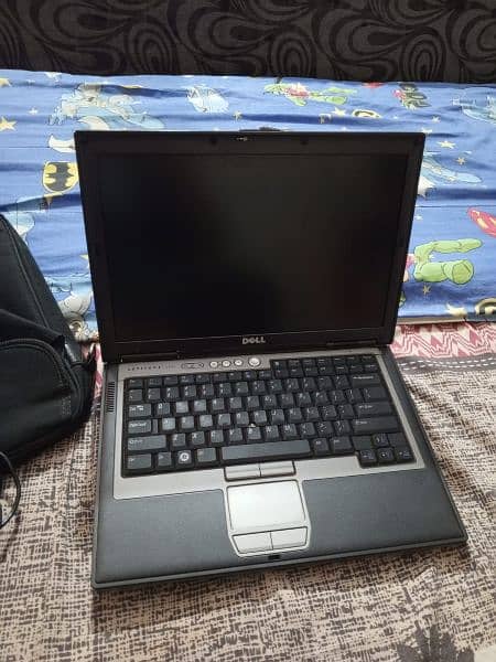 Dell laptop in good condition 5