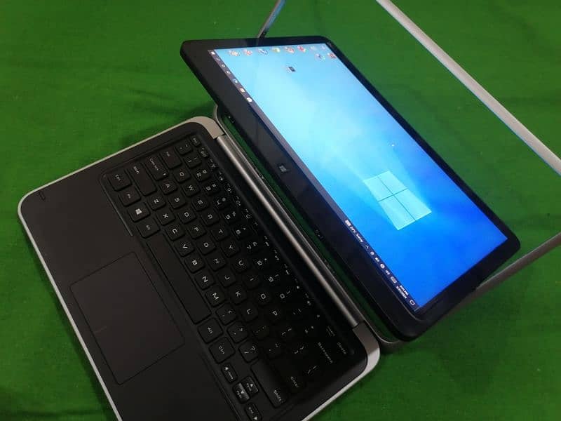 Dell xps 12 i7 4th with touch screen and stylish laptop 4