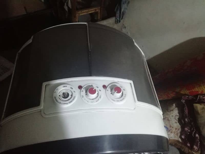 Air cooler neat condition billul ok condition 1