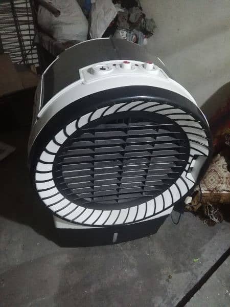Air cooler neat condition billul ok condition 3
