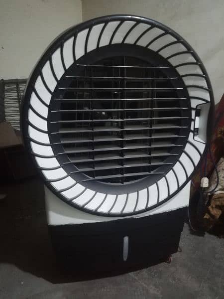 Air cooler neat condition billul ok condition 4