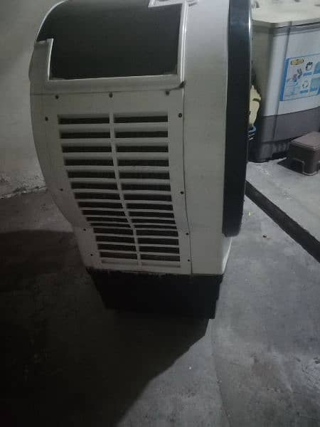 Air cooler neat condition billul ok condition 6