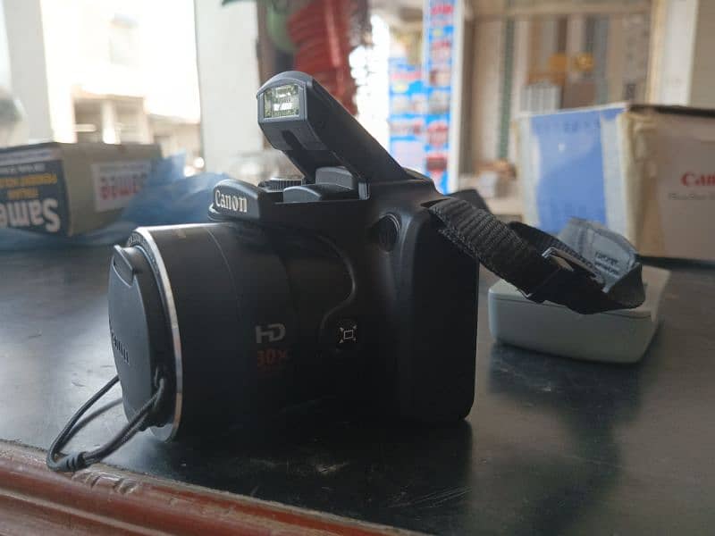 Canon PowerShot SX500 IS 2