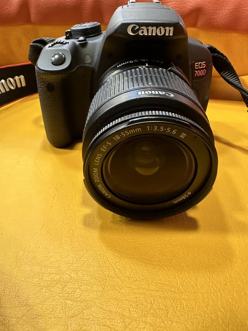 Original DSLR Camera Canon EOS 700D with 2 Lens 18-55mm & 75-300mm 8