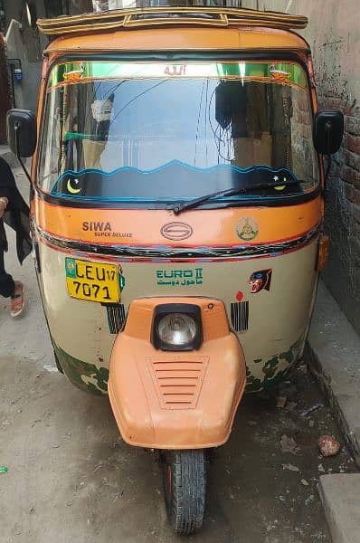 Siwa Auto rickshaw in lush condition just like new 0