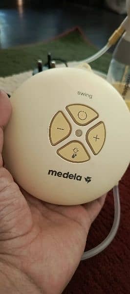 Medela Swing Branded Electric Breasts pump 3