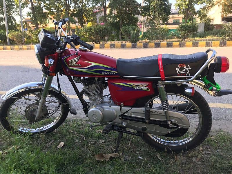 HONDA CG125 2017 PESHAWAR REGISTERED 7