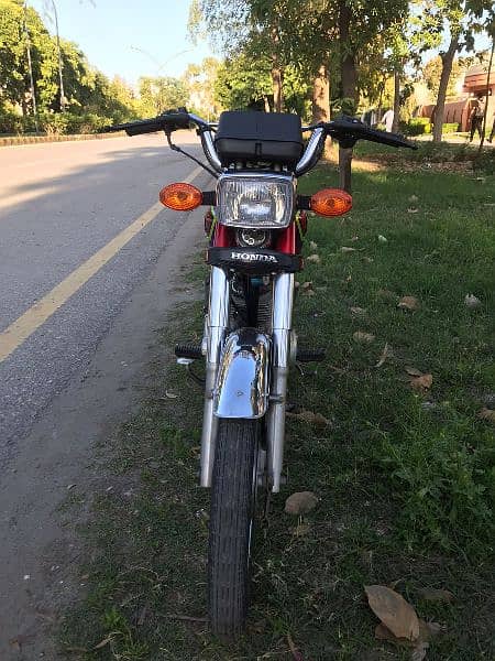 HONDA CG125 2017 PESHAWAR REGISTERED 9