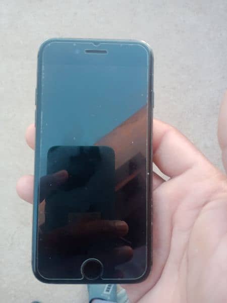 iphone 7 good condition 2