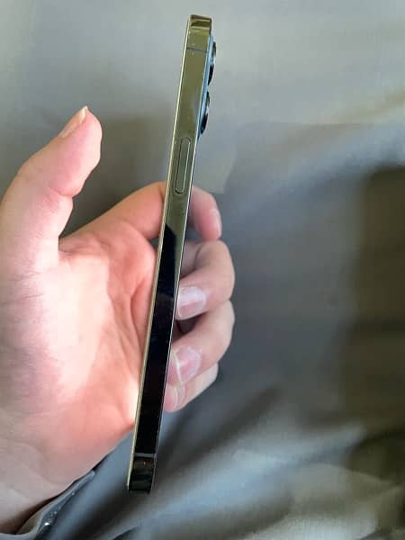 iphone 12 pro max 128Gb non pta with box only 4