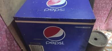 Pepsi mini Freezer Condition 10/8 hai Cooling bohat achi hai
