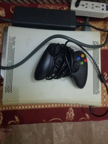xbox 360 250 gb with 80+ games in good condition 1