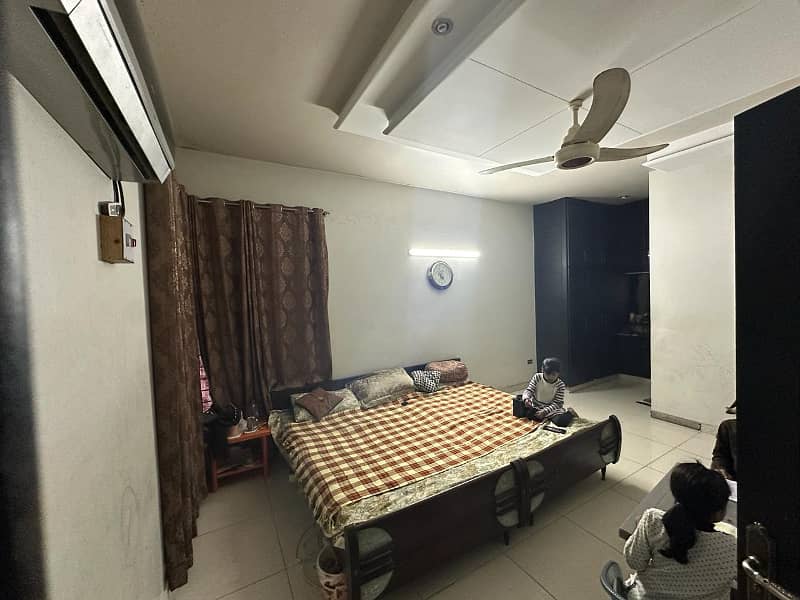 DC Colony 1 Kanal Upper Portion For Rent With 2 Bedrooms 21