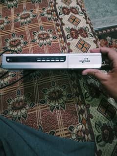 Tv receiver for sale without remotes 0