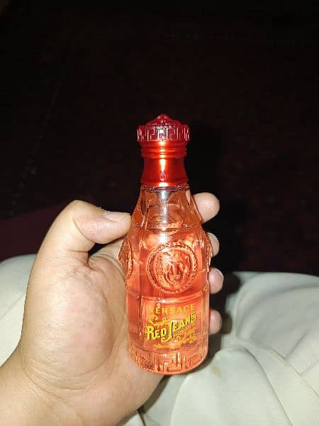 Versace Red jeans female perfume 8