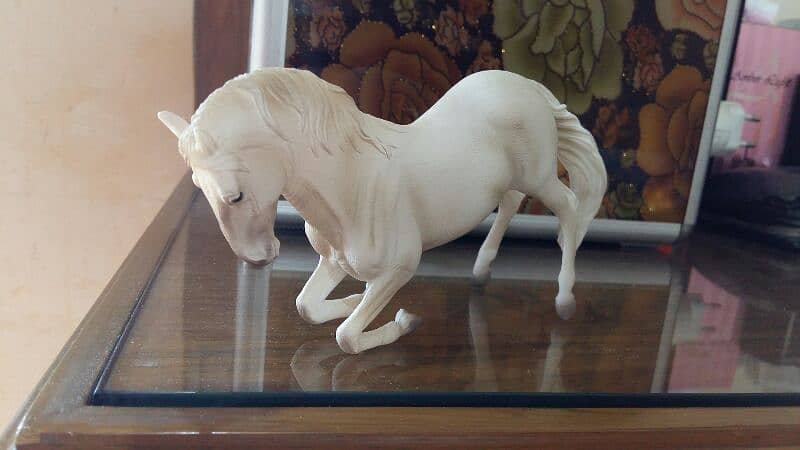 2 horse show piece 4