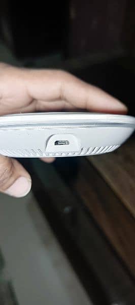 original Samsung wireless charger 100% 4