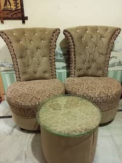 coffee table and chairs